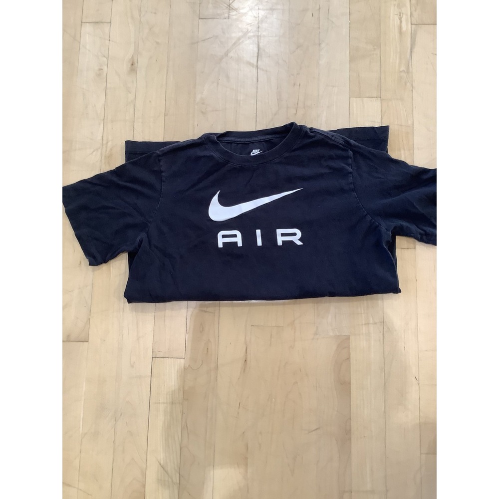 Nike Air Boy's Youth Size X-Large Black Graphic T-Shirt - Picture 4 of 8